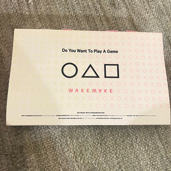 Squid Game2 WakeMake Get Ready with Younghee Edition Set Korea Limited K-Beauty